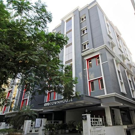 Oyo Townhouse 9 Hitech City Hajdarábád Exteriér fotografie