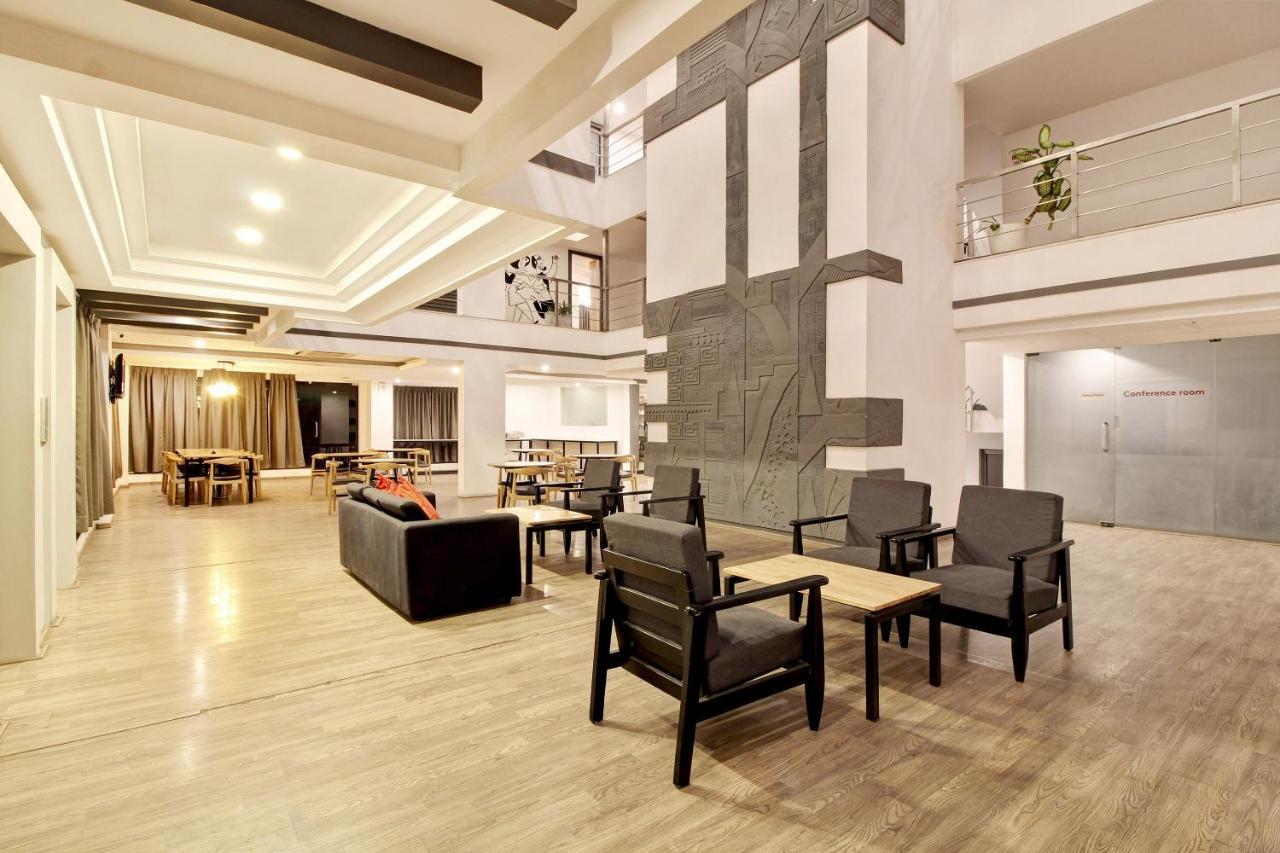 Oyo Townhouse 9 Hitech City Hajdarábád Exteriér fotografie