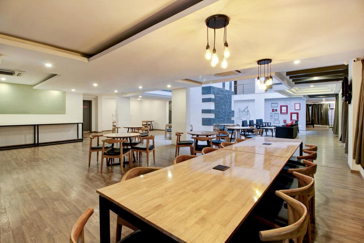 Oyo Townhouse 9 Hitech City Hajdarábád Exteriér fotografie