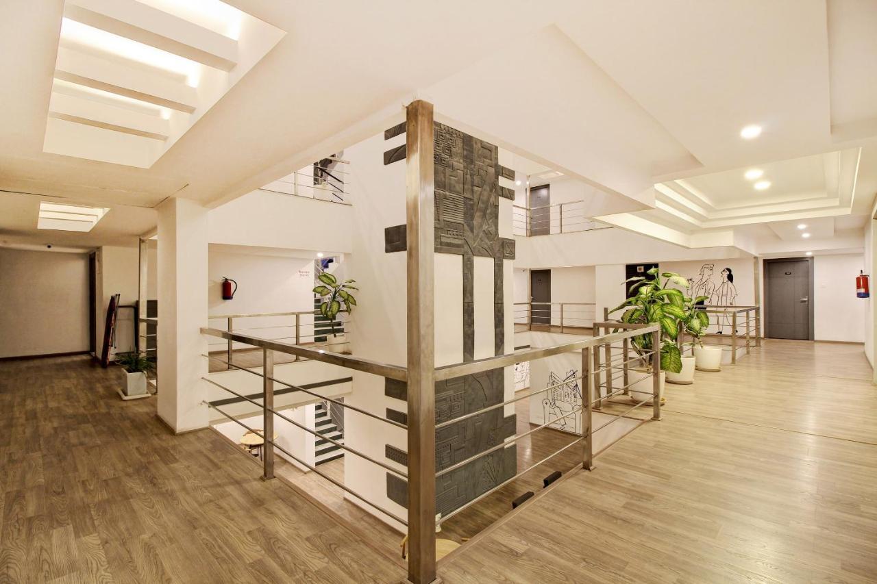 Oyo Townhouse 9 Hitech City Hajdarábád Exteriér fotografie